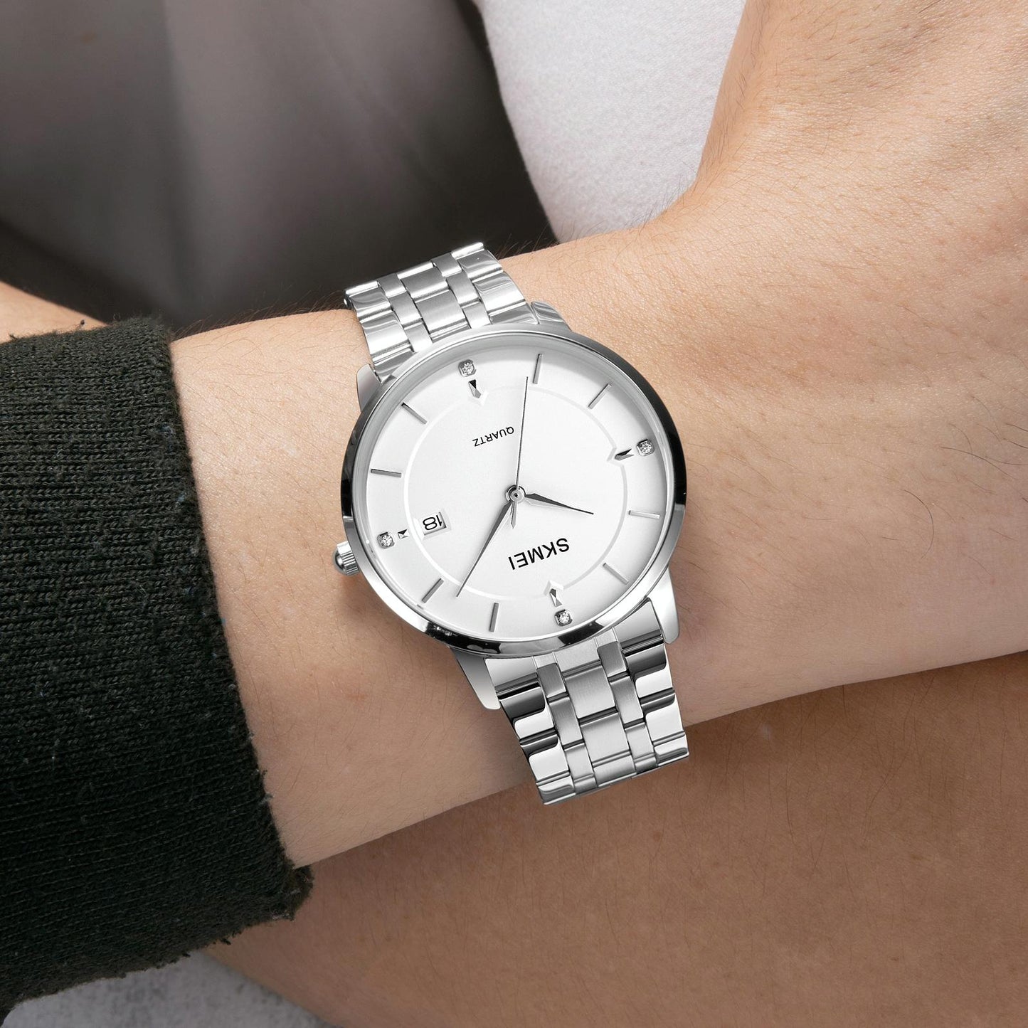 Men Casual Quartz Watch with Calendar - 1801 - Silver Steel Belt